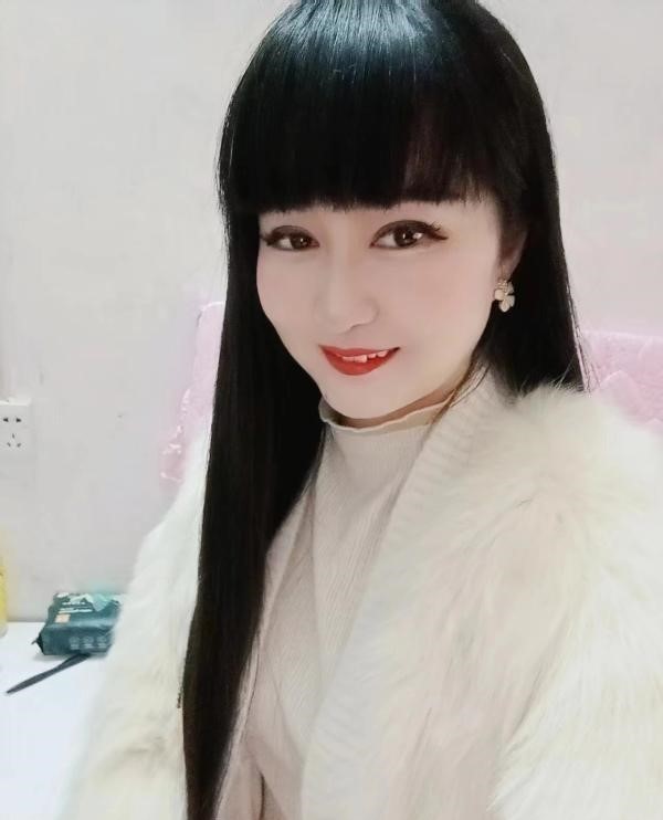 服务不错的小少妇