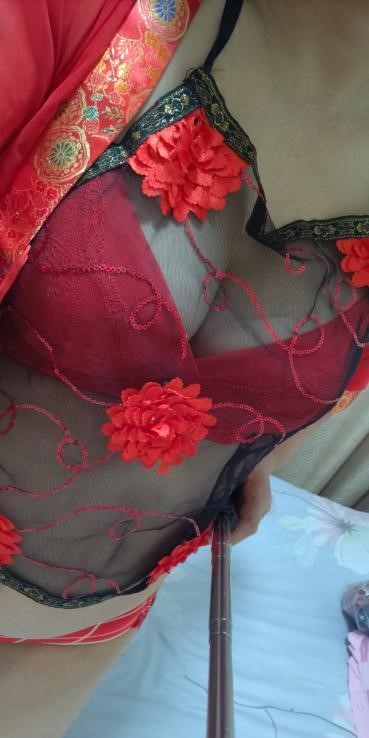 金水眼镜熟女姐姐